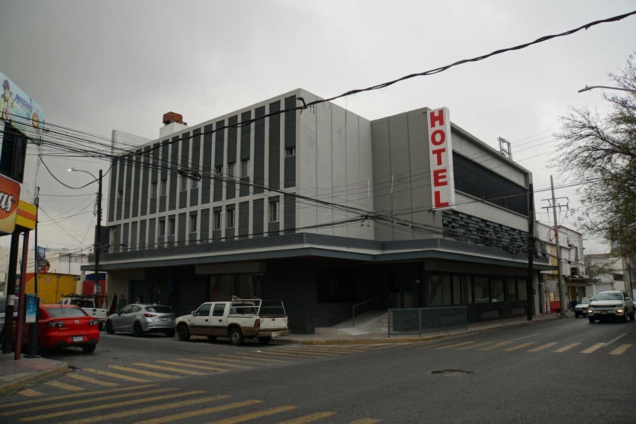 מונטריי Hotel Hc Express מראה חיצוני תמונה
